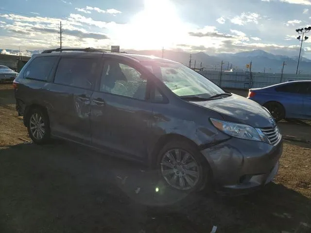 5TDDZ3DC6HS180445 2017 2017 Toyota Sienna- Xle 4