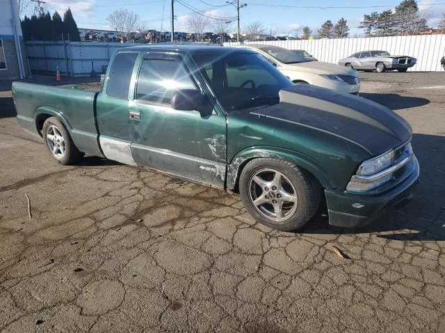 1GCCS19W328143369 2002 2002 Chevrolet S10- S10 4