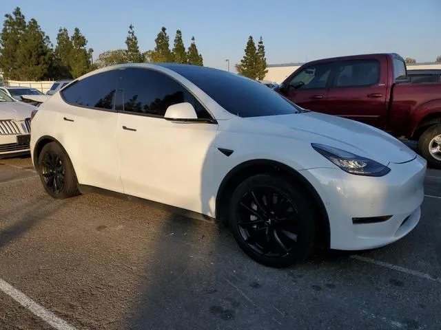 5YJYGDEE5LF026464 2020 2020 Tesla MODEL Y 4