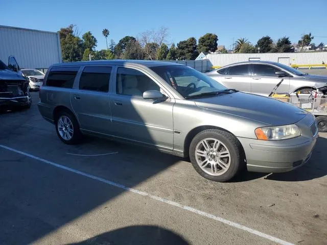 YV1SW640962573605 2006 2006 Volvo V70 4