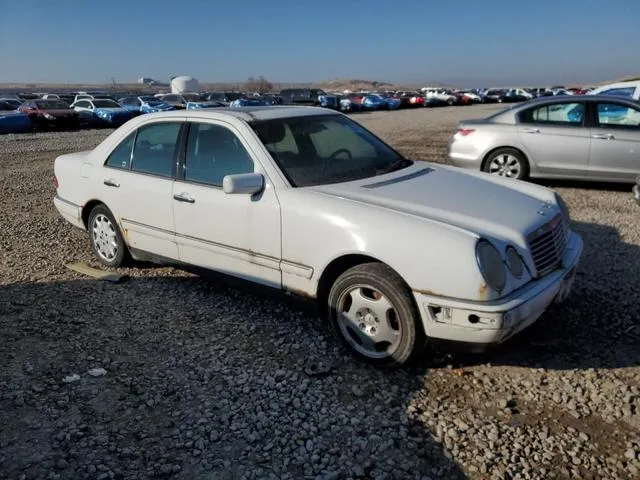 WDBJF82F0WX009444 1998 1998 Mercedes-Benz E-Class- 320 4Matic 4