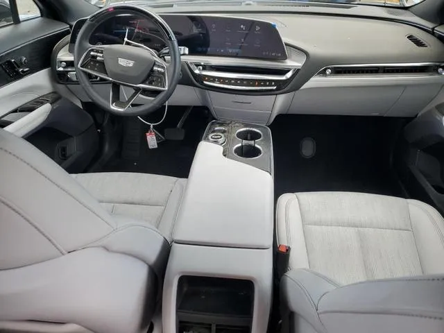 1GYKPMRK9PZ001115 2023 2023 Cadillac Lyriq- Luxury 8