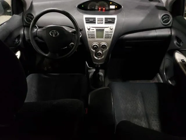 JTDBT923781284390 2008 2008 Toyota Yaris 8