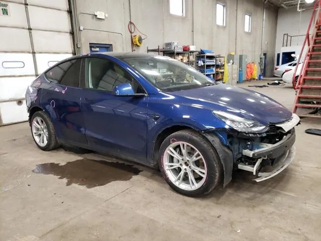 5YJYGDEE9MF075619 2021 2021 Tesla MODEL Y 4