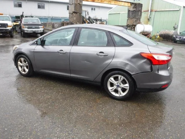 1FADP3F27DL297009 2013 2013 Ford Focus- SE 3