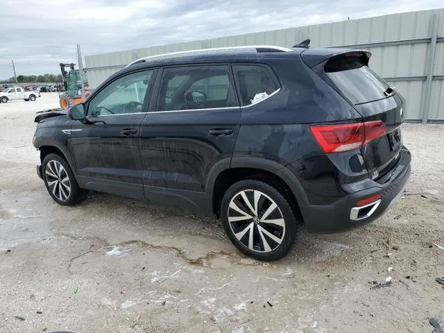 3VVSX7B27RM077696 2024 2024 Volkswagen Taos- SE 2