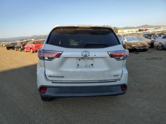 5TDKKRFH3ES033695 2014 2014 Toyota Highlander- Xle 6