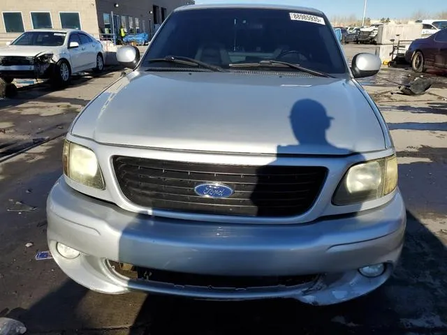 2FTZF07311CA70851 2001 2001 Ford F-150- Svt Lightning 5