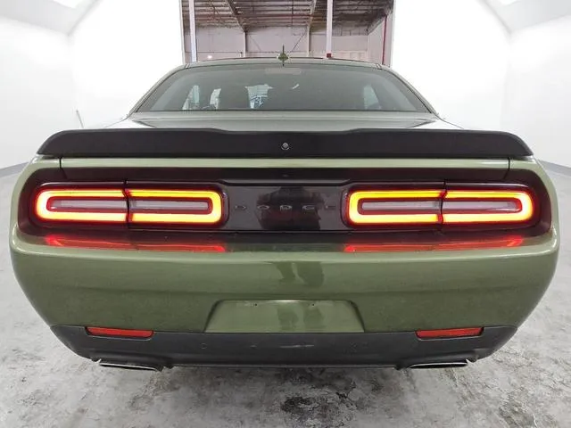 2C3CDZBT0NH242792 2022 2022 Dodge Challenger- R/T 6