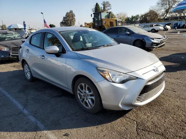 3MYDLBYV1HY183626 2017 2017 Toyota Yaris 4