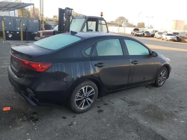 3KPF24AD9PE612146 2023 2023 KIA Forte- LX 3