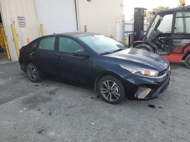 3KPF24AD9PE612146 2023 2023 KIA Forte- LX 4