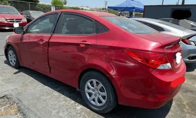 KMHCT4AEXDU356150 2013 2013 Hyundai Accent- Gls 3