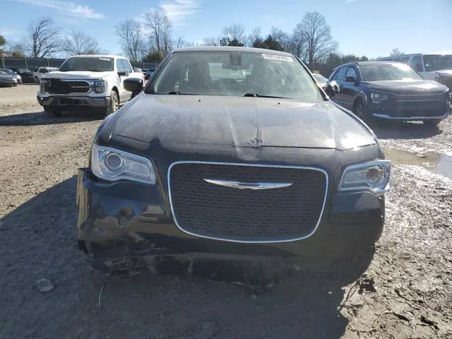 2C3CCAAG0FH749556 2015 2015 Chrysler 300- Limited 5