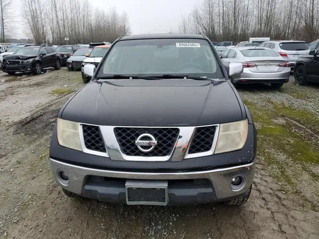 1N6AD07U66C402742 2006 2006 Nissan Frontier- Crew Cab Le 5