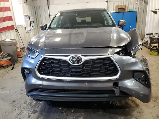 5TDKDRBH6RS551175 2024 2024 Toyota Highlander- LE 5