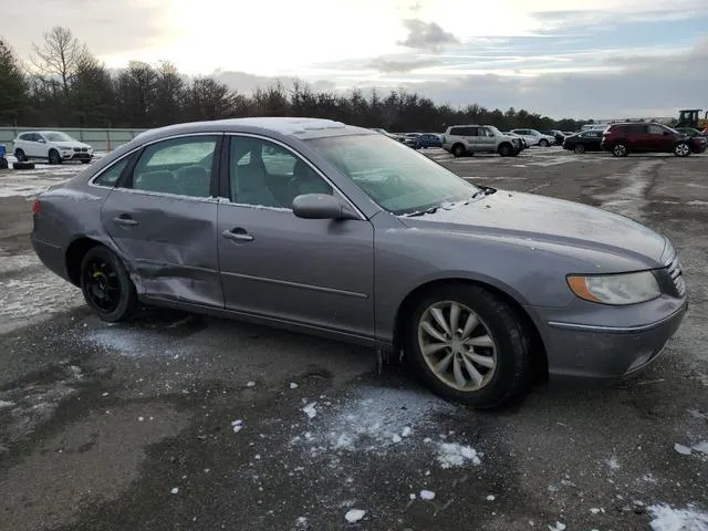 KMHFC46FX7A176445 2007 2007 Hyundai Azera- SE 4