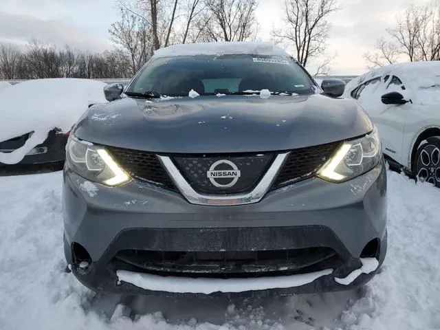 JN1BJ1CP7JW159314 2018 2018 Nissan Rogue- S 5