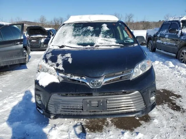 5TDYZ3DC3LS087795 2020 2020 Toyota Sienna- Xle 5