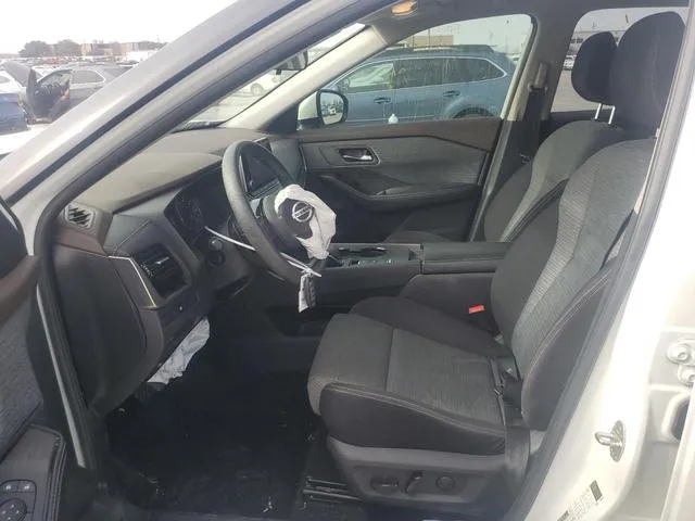 JN8AT3BA2MW018008 2021 2021 Nissan Rogue- SV 7