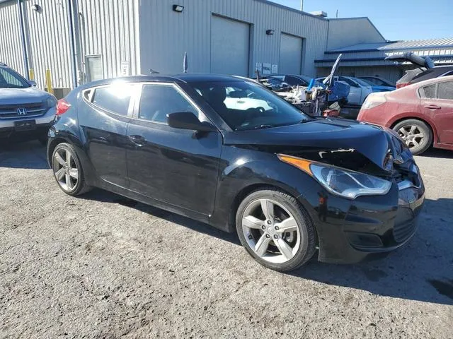 KMHTC6AD9FU236667 2015 2015 Hyundai Veloster 4