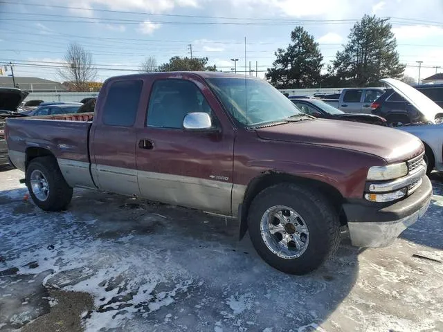 2GCEC19V221410212 2002 2002 Chevrolet Silverado- C1500 4