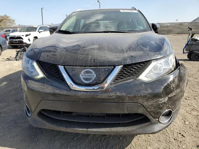 JN1BJ1CP9JW500437 2018 2018 Nissan Rogue- S 5