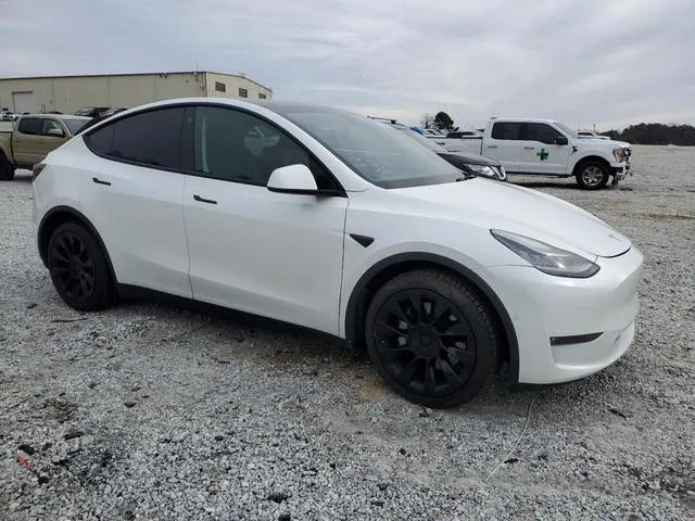 5YJYGDEE8MF175887 2021 2021 Tesla MODEL Y 4