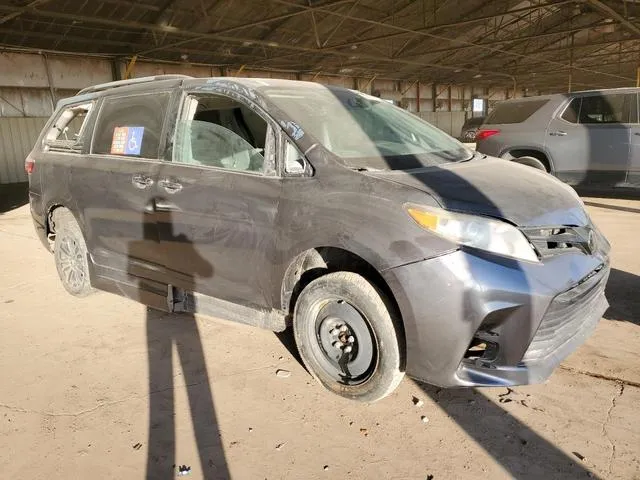 5TDYZ3DC9KS996722 2019 2019 Toyota Sienna- Xle 4