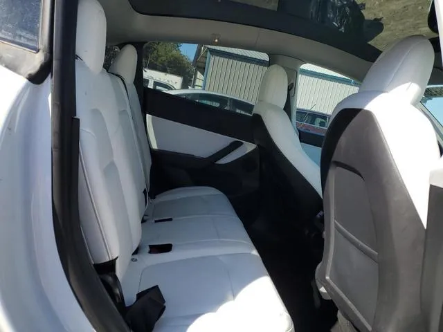 5YJYGDED5MF104976 2021 2021 Tesla MODEL Y 10