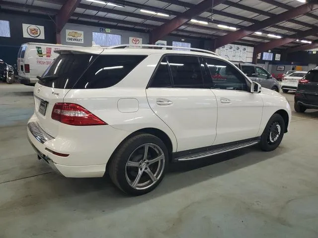 4JGDA7DBXDA263000 2013 2013 Mercedes-Benz ML-Class- 550 4Matic 3