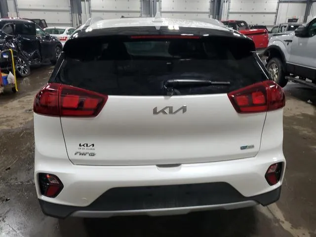 KNDCB3LC9N5500652 2022 2022 KIA Niro- LX 6