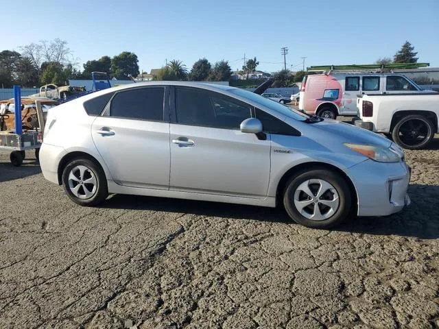 JTDKN3DU7D0354290 2013 2013 Toyota Prius 4