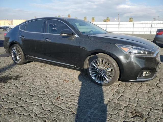 KNALC4J16H5058242 2017 2017 KIA Cadenza- Premium 4