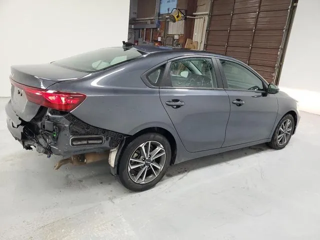 3KPF24AD3PE549626 2023 2023 KIA Forte- LX 3