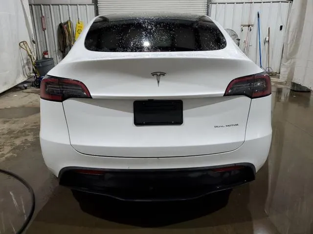 7SAYGDEE2RA275202 2024 2024 Tesla MODEL Y 6