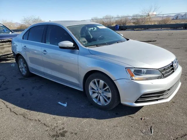 3VWD17AJ0FM417748 2015 2015 Volkswagen Jetta- SE 4