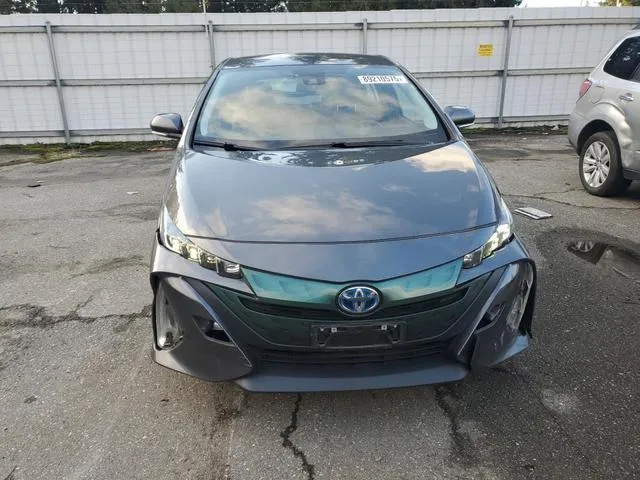 JTDKARFP2H3049807 2017 2017 Toyota Prius 5