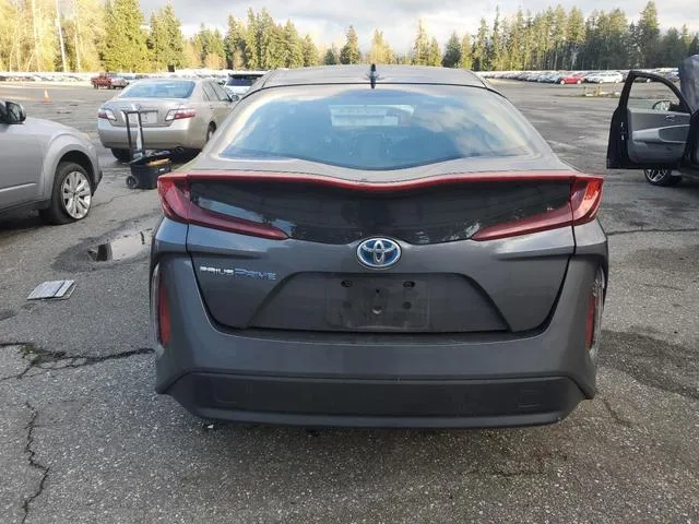 JTDKARFP2H3049807 2017 2017 Toyota Prius 6