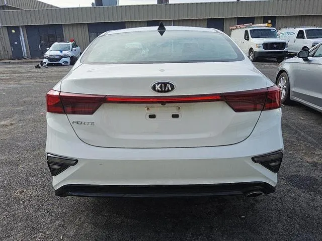 3KPF24AD2ME314145 2021 2021 KIA Forte- FE 6