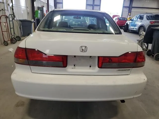 1HGCG66832A043772 2002 2002 Honda Accord- EX 6