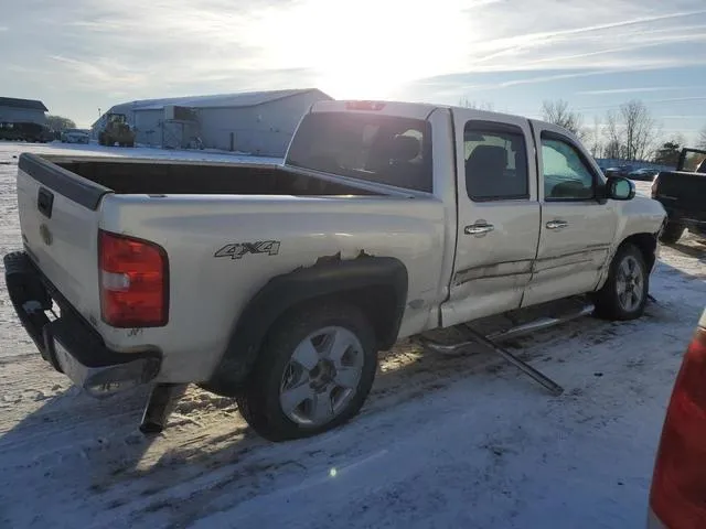 3GCPKTE38BG315821 2011 2011 Chevrolet Silverado- K1500 Ltz 3