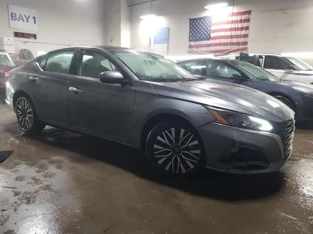 1N4BL4DV6PN308628 2023 2023 Nissan Altima- SV 4