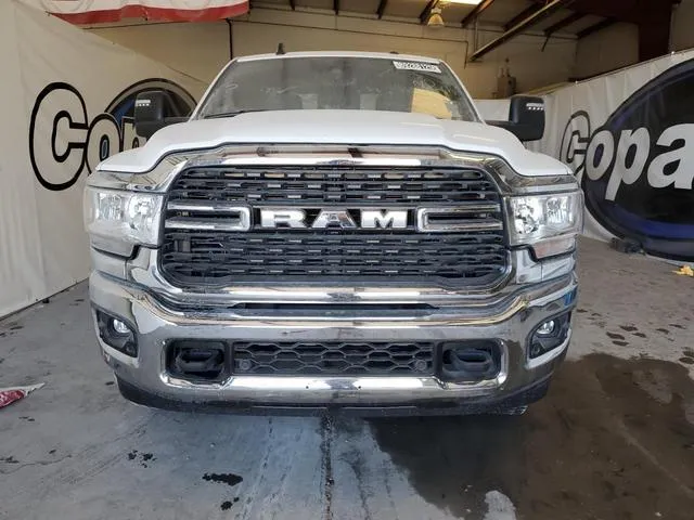 3C6UR5DJ8RG385766 2024 2024 RAM 2500- Big Horn 5