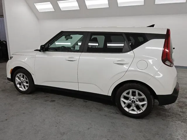 KNDJ23AU5N7834247 2022 2022 KIA Soul- LX 2