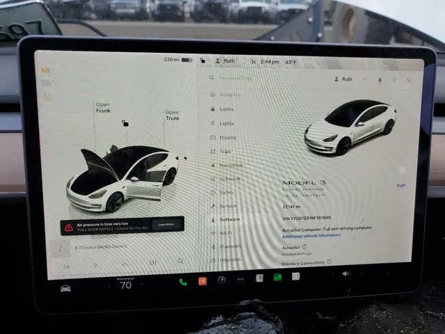 5YJ3E1EB1NF183688 2022 2022 Tesla MODEL 3 9