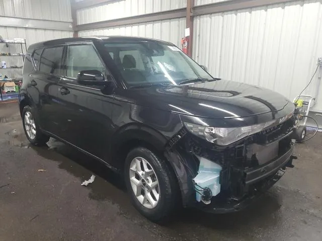 KNDJ23AU8P7854513 2023 2023 KIA Soul- LX 4