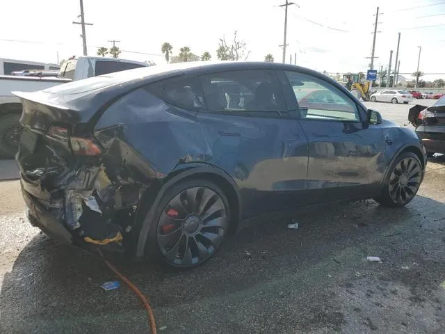 7SAYGDEF4RA274643 2024 2024 Tesla MODEL Y 3