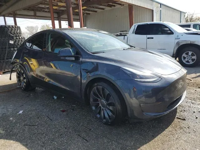 7SAYGDEF4RA274643 2024 2024 Tesla MODEL Y 4