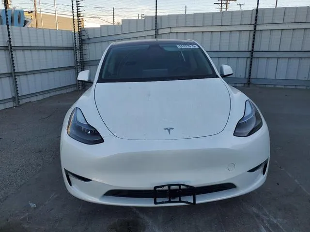 7SAYGDED6RF038271 2024 2024 Tesla MODEL Y 5